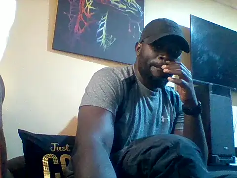 ClinDi online show from February 18, 2026, 1:29 pm