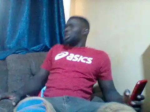 ClinDi online show from November 3, 2025, 1:58 pm