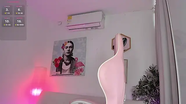 aleja rythm online show from March 21, 2025, 9:56 pm