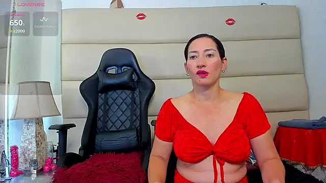 avatomas 02 online show from November 26, 2025, 4:56 am