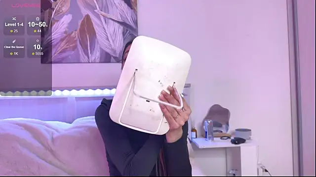 Veronica leal online show from September 26, 2025, 9:38 am