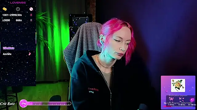  HelenCarter online show from August 7, 2026, 10:05 pm