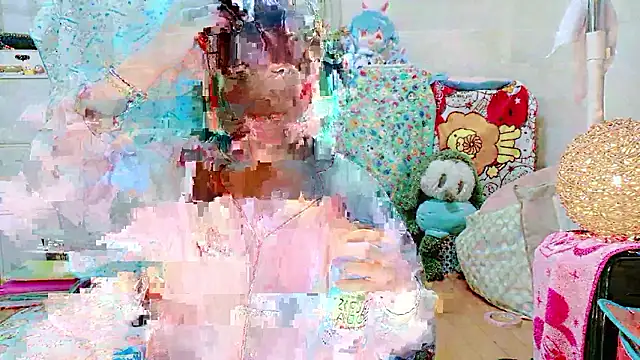 Snapshot of renapiyon8182 chatting on February 14, 2026, 9:37 pm renapiyon8182 online show from February 14, 2026, 9:37 pm