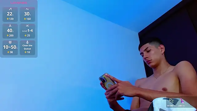 Snapshot of Valerio_20 chatting on March 12, 2025, 10:50 pm Valerio 20 online show from March 12, 2025, 10:50 pm