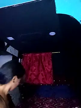 AdelinaMiran90 online show from October 23, 2025, 3:27 am