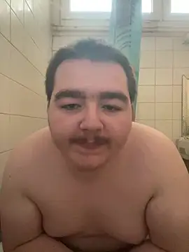 Snapshot of bigboyfrench chatting on December 11, 2024, 1:49 pm bigboyfrench online show from December 11, 2024, 1:49 pm