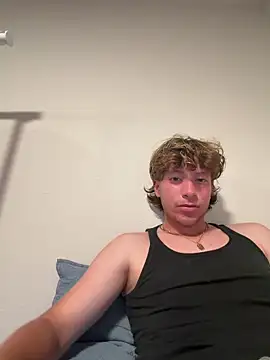 Daddymaddy077 online show from April 27, 2026, 1:58 am