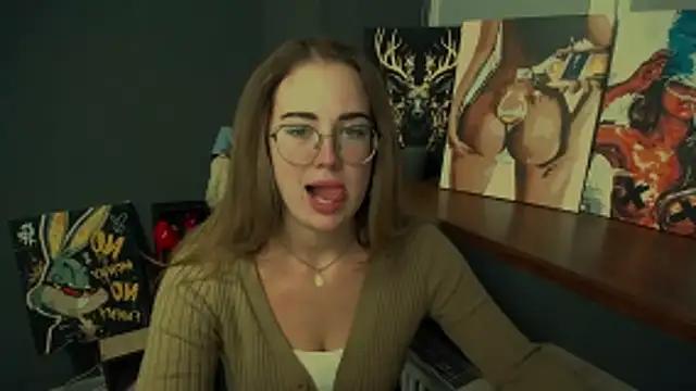 luxie milady online show from October 28, 2025, 1:21 pm