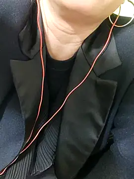 Hangem111 online show from February 8, 2026, 2:48 pm