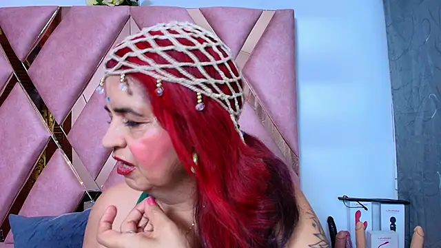 RoxetteMature online show from June 16, 2026, 12:27 pm