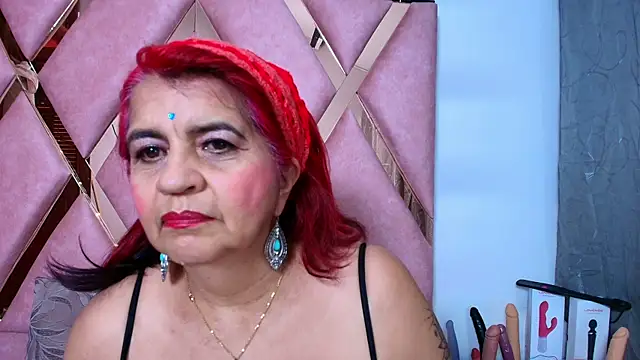 RoxetteMature online show from June 21, 2026, 3:34 am