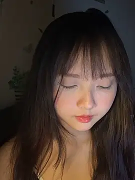 Alice1818 online show from February 9, 2025, 6:37 pm