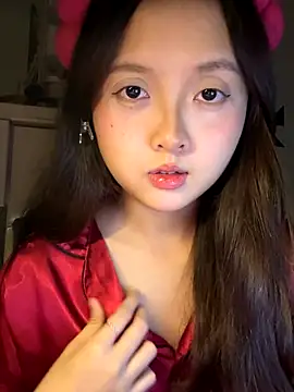 Alice1818 online show from November 28, 2025, 6:41 pm