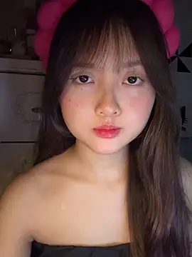 Alice1818 online show from October 10, 2025, 7:15 pm