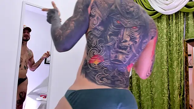 dilan scootk  online show from September 19, 2025, 6:23 pm