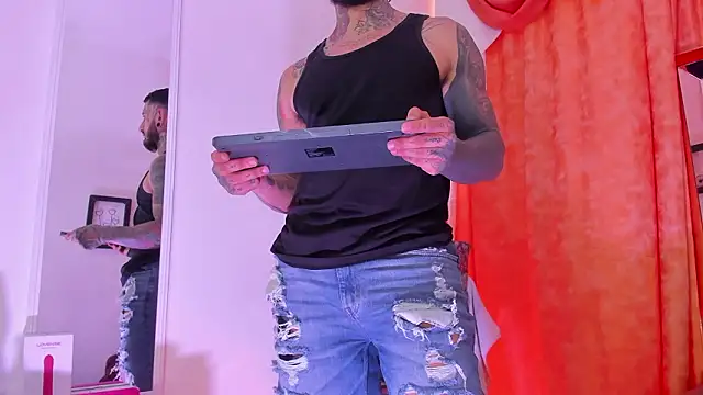 Snapshot of dilan_scootk_ chatting on March 6, 2026, 7:42 pm dilan scootk online show from March 6, 2026, 7:42 pm