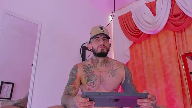 Snapshot of dilan_scootk_ chatting on March 3, 2026, 7:32 pm dilan scootk online show from March 3, 2026, 7:32 pm