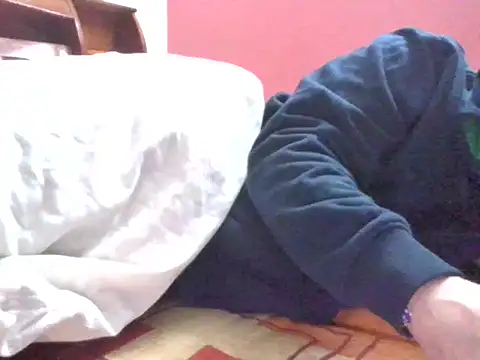 raka120294 online show from December 30, 2024, 5:55 pm