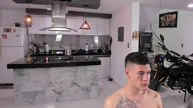 vicky wendy hot sexx online show from October 2, 2025, 4:27 am