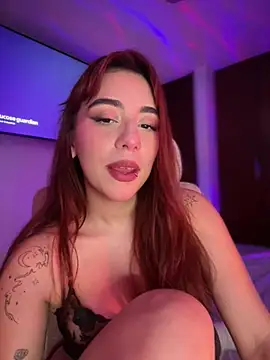 veronicaapink online show from March 14, 2026, 9:54 pm