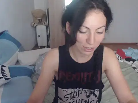 Snapshot of Emmatoo chatting on August 2, 2026, 7:07 am Emmatoo online show from August 2, 2026, 7:07 am