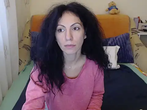 Emmatoo online show from December 1, 2025, 11:55 am