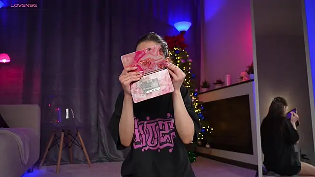 Amely Young online show from January 12, 2026, 2:07 am