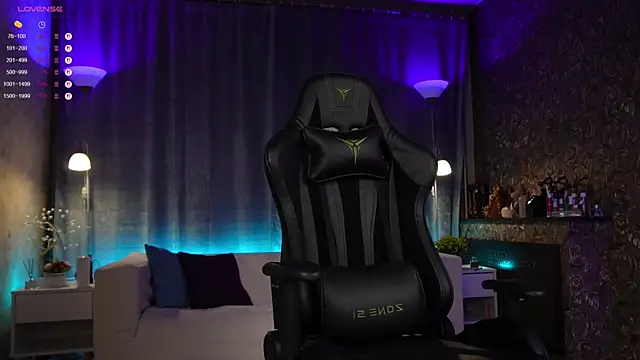 Amely Young online show from March 15, 2025, 6:14 am