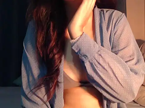 Snapshot of awesome_amy chatting on April 12, 2026, 11:08 pm awesome amy online show from April 12, 2026, 11:08 pm