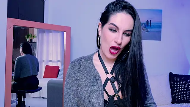 Pamela Rosal online show from October 7, 2025, 1:01 pm