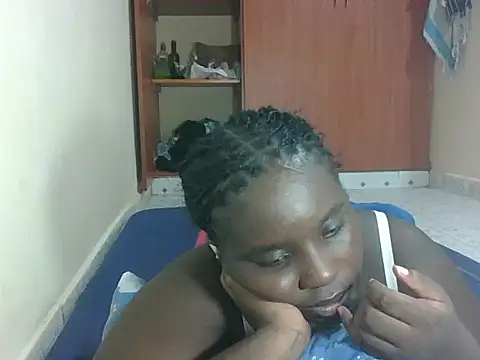 hotebbbyy online show from March 1, 2026, 8:42 pm