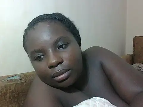 hotebbbyy online show from July 14, 2026, 9:36 am