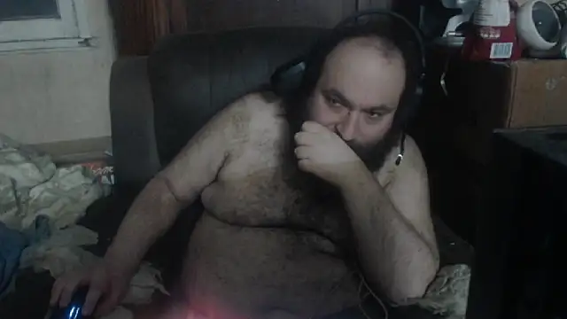 Snapshot of hairyhulk chatting on January 20, 2025, 9:35 am hairyhulk online show from January 20, 2025, 9:35 am