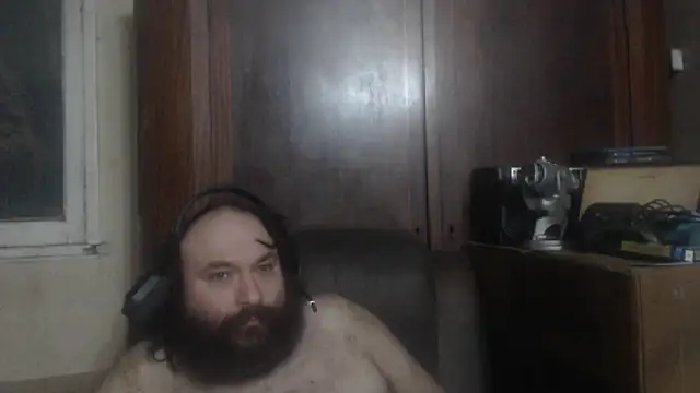 Snapshot of hairyhulk chatting on January 26, 2025, 6:59 am hairyhulk online show from January 26, 2025, 6:59 am