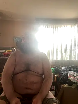 Snapshot of hairyhulk chatting on December 19, 2025, 9:50 pm hairyhulk online show from December 19, 2025, 9:50 pm