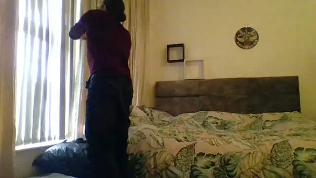 Dreamer8802 online show from March 6, 2026, 11:38 am