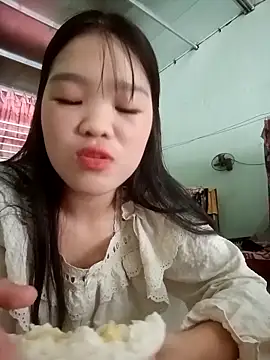 ltysl online show from April 22, 2026, 1:56 am