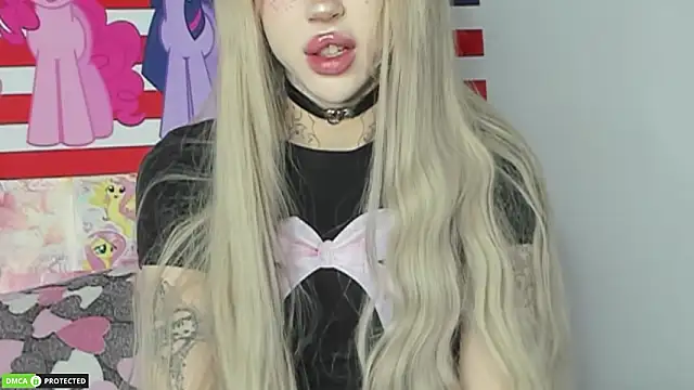 Snapshot of Joy_Barker chatting on March 8, 2026, 1:14 pm Joy Barker online show from March 8, 2026, 1:14 pm