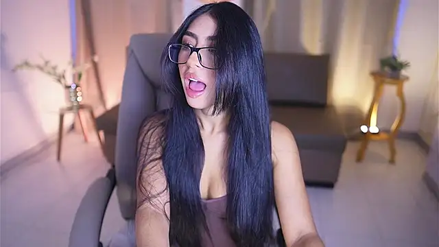 Sara albrecht online show from March 20, 2025, 12:43 pm