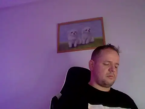 lobito1997 online show from March 19, 2025, 5:17 pm