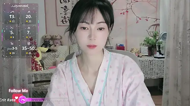 Lisa-s online show from October 20, 2025, 2:57 am