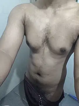 hottboy 39 online show from June 20, 2026, 5:45 am