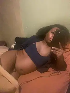 Moorella1 online show from April 26, 2026, 4:21 am