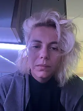 tanyagrey online show from May 12, 2026, 5:48 am
