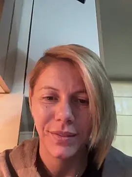 tanyagrey online show from October 1, 2025, 5:45 am