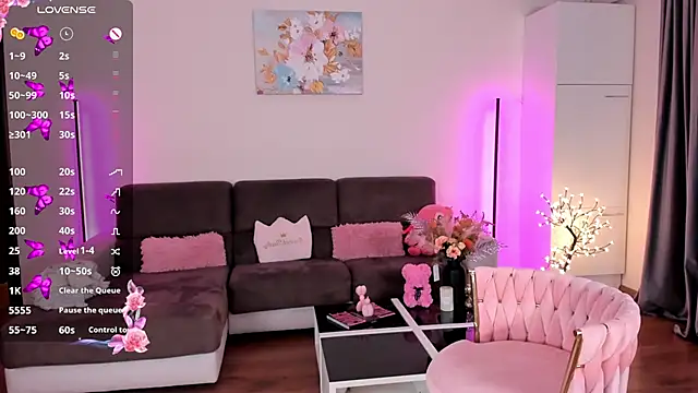SweetAmeliaaa online show from April 24, 2026, 7:38 pm