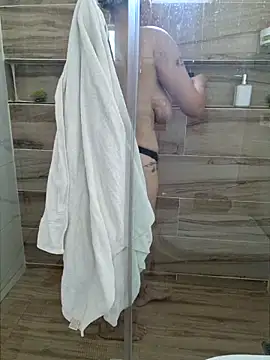 lamorbosa37 online show from March 1, 2025, 2:44 pm