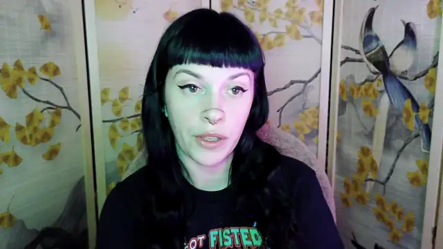 Snapshot of Marcelinegoddess chatting on March 6, 2026, 4:29 am Marcelinegoddess online show from March 6, 2026, 4:29 am