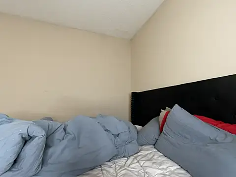 Badgirlbrittt online show from March 17, 2025, 10:08 pm