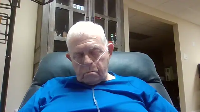 bootlegmanz online show from October 10, 2025, 5:58 pm